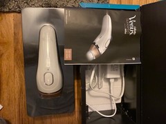 Like newBraun Gillette Venus Silk-Expert IPL 5001 Hair Removal System with Razor