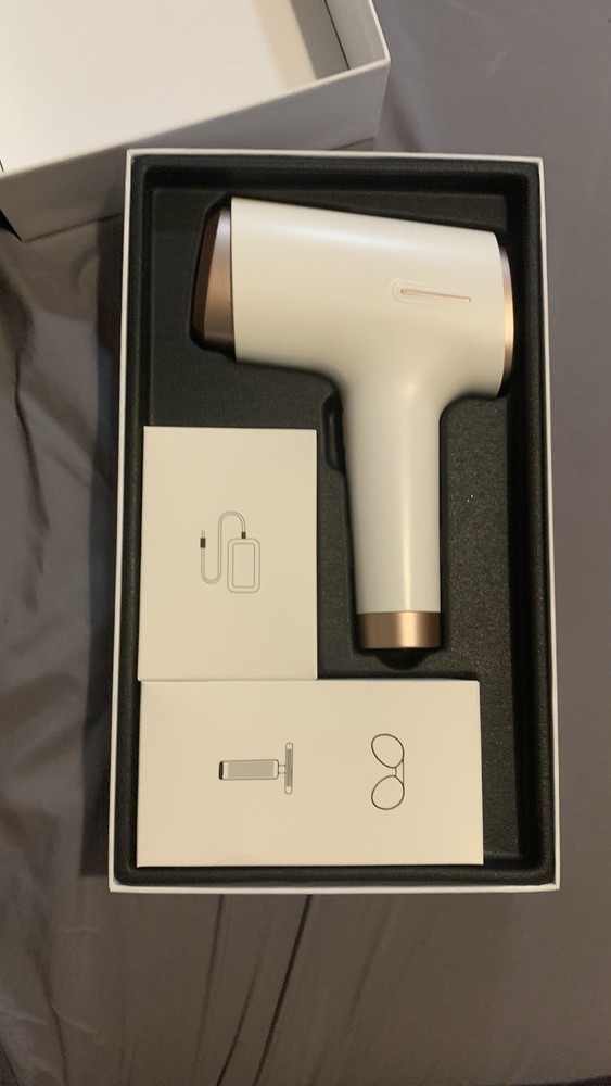 ICE-COOL IPL Laser Hair Removal Device Adjustable Speeds White Gold