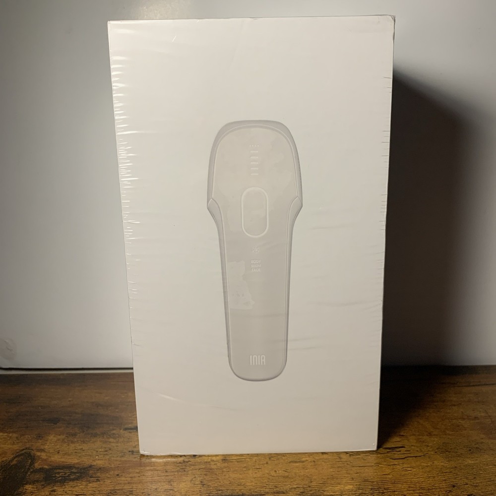 Inia Haute Pro IPL Hair Removal Device D-T018 Black NIB