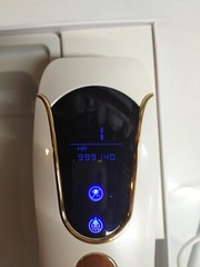 FZ-100 White Ice-Cooling Handheld IPL Hair Removal Device For Women & Men