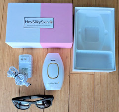HeySilkySkin IPL Laser Hair Removal~Handset Silky Skin Laser & P. Cord Included