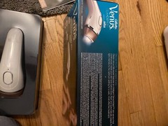 Like newBraun Gillette Venus Silk-Expert IPL 5001 Hair Removal System with Razor