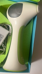 Tria Beauty HAIR REMOVAL LASER Green & White w/ Box w/ Skin Sensor, Tested WORKS