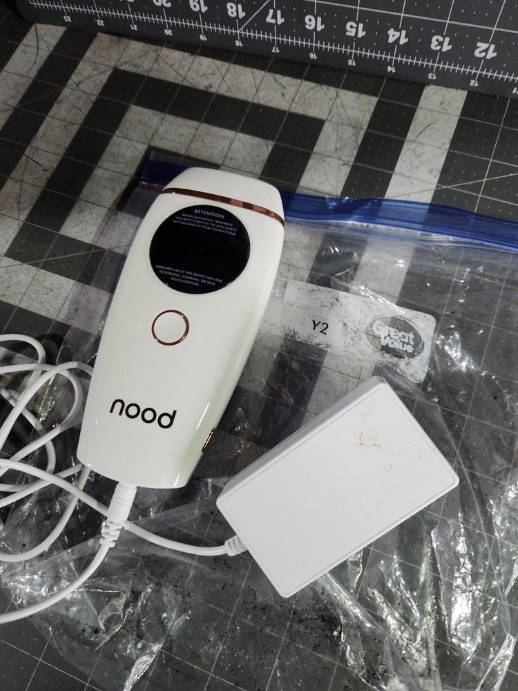 Nood The Flasher 2.0 IPL Laser Hair Removal Handset – White – USED KCA423 D79