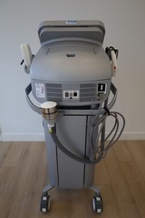 Lumenis LightSheer QUATTRO – Pristine Condition, Low Pulse Count, Under Warranty