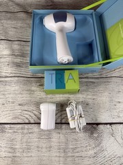 USED~Tria Beauty Permanent Hair Removing Laser System FDA-Cleared~White w/Sensor